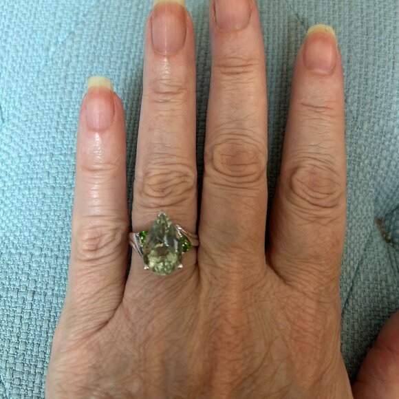 Pear Shaped Prasiolite Ring - Picture 2 of 10